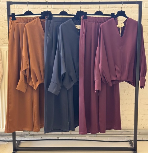 TOP LATIN LONGSLEEVE W25